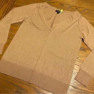 Banana Republic Women’s Washable Tan Silk Cotton V-Neck Sweater DRY CLEANED EUC!